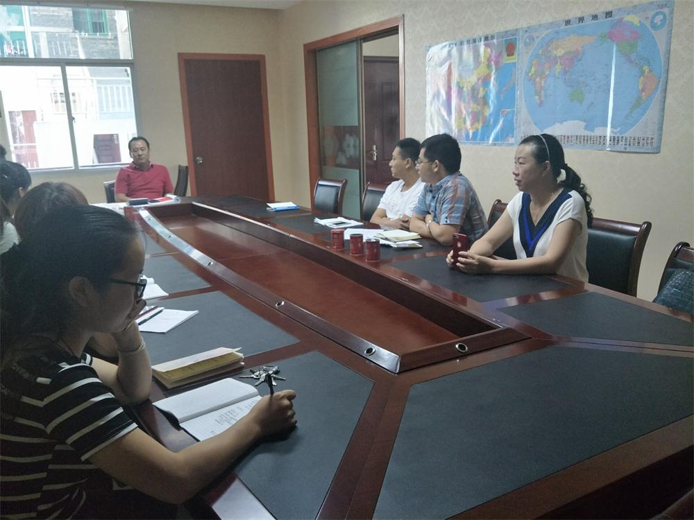 福建易順建筑工程有限公司2017年第一屆：“金秋助學(xué)，學(xué)子圓夢(mèng)，誠(chéng)信你我，感恩社會(huì)”